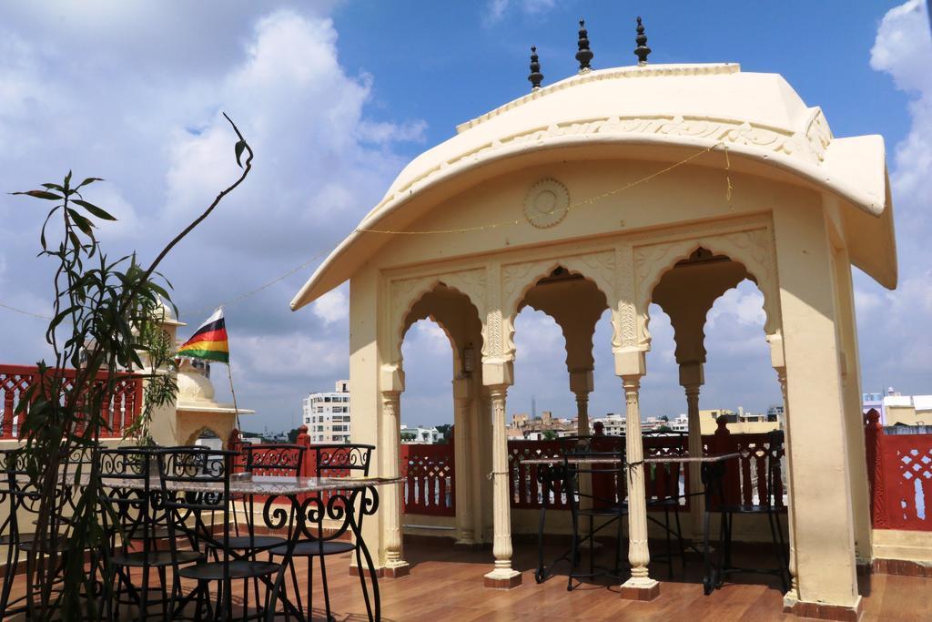 Hotel Vaishnavi Jaipur Exterior photo